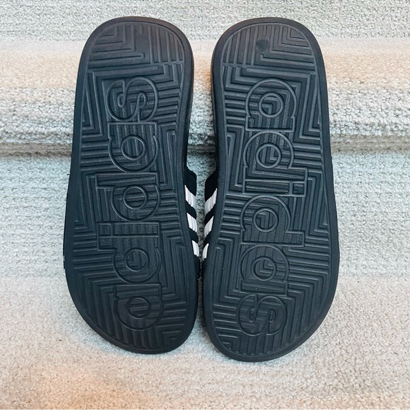 Adidas Adissage Women’s Black White Slides Massage Post Workout Sandals Athletic - Picture 4 of 7